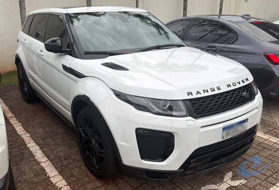 LAND ROVER RANGE ROVER EVOQUE 2.0 HSE DYNAMIC 4WD 16V GASOLINA 4P AUTOMÁTICO LAND ROVER RANGE ROVER EVOQUE 2.0 HSE DYNAMIC 4WD 16V GASOLINA 4P AUTOMÁTICO
